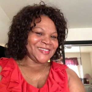 Meet your Posher, Janet